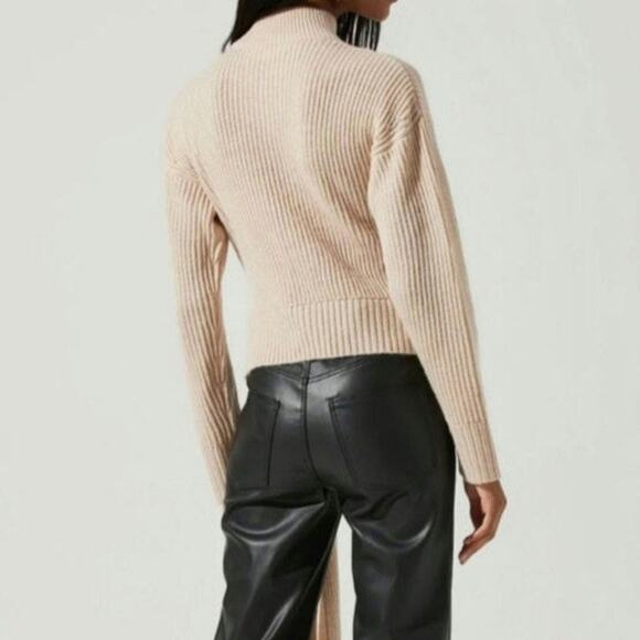 ASTR The Label Sora Mock Neck Cutout Tie Waist Sweater Cream Beige Size M - Picture 9 of 15